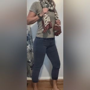 AG The Stevie Ankle 29R stretchy blue jeans